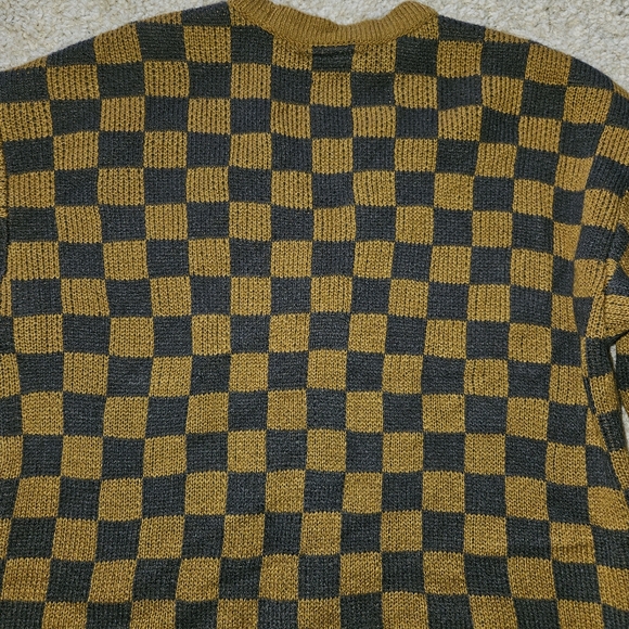 Harry Potter Hufflepuff Checkered Cardigan Sweater Small - Picture 13 of 16